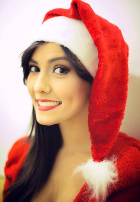 Magia Crăciunului! Cum vă place Alexandra Bădoi? Crăciuniță sau "Reniță"?