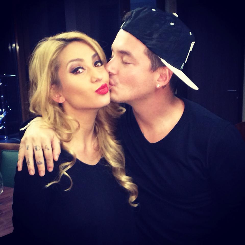 Vi s-a părut că-l vedeţi pe stradă? Interpretul hit-ului &ldquo;Tranquila&rdquo; se află &icirc;n Romania: J Balvin, interviu &icirc;n exclusivitate