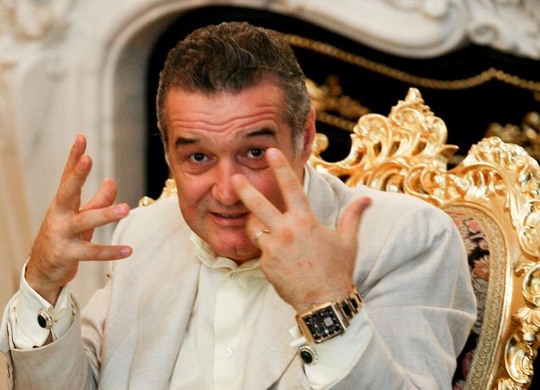 Ce greseala a facut Gigi Becali atunci cand i s-a furat masina