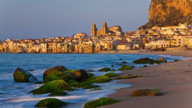 Reduceri pentru indragostiti in Costa del Sol, Portugalia si Sicilia