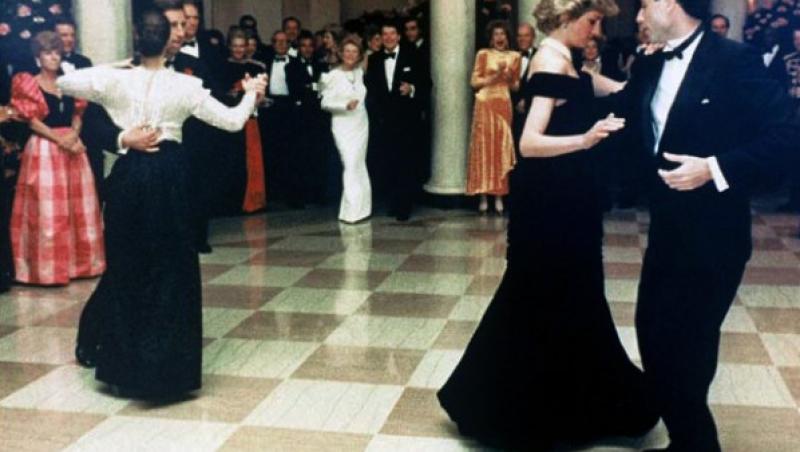 Noiembrie, ultimul bal: Printesa Diana dansand cu John Travolta