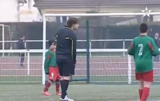 VIDEO: Fluieras pe imas! Arbitru model: neinteresat de bani... dar nici de fotbal