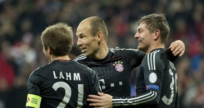 Liga Campionilor: Arsenal-Bayern 1-3 / Porto-Malaga 1-0