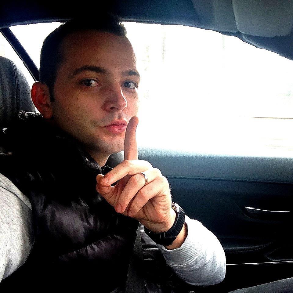 Mihai Morar si-a dat barba jos de dragul mamei sale, in urma unei rugaminti emotionante