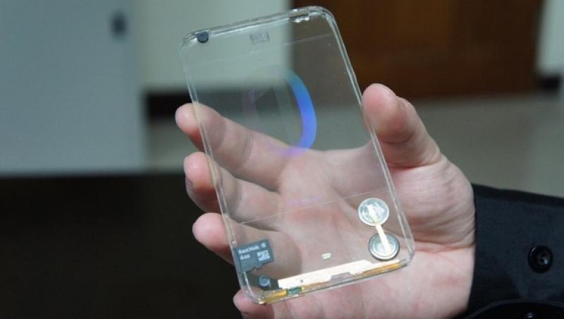 Telefonul transparent ar putea fi lansat pe piata la sfarsitul acestui an
