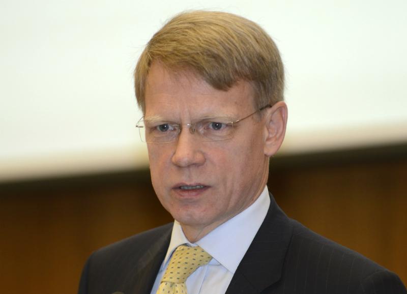 Steven van Groningen: Rata neperformantei arata foarte rau in comparatie cu tarile vecine. Trebuie schimbat modul de calcul