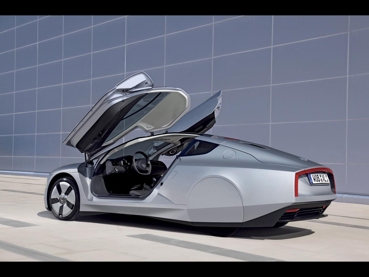 Galerie FOTO: Volkswagen XL1, masina care te lasa fara respiratie