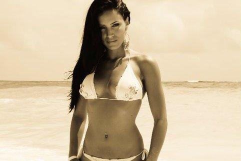 Adelina Pestritu isi striga dorintele: "Ridica-ma la cer!"