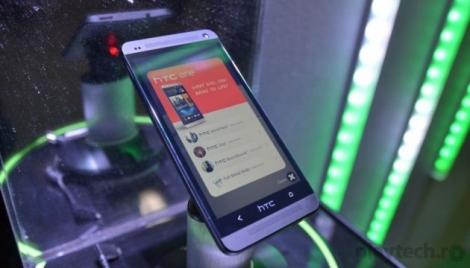 MWC 2013: HTC One la prima mana