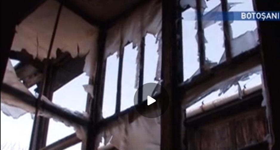 Tara mea de glorii, tara mea de dor: Casa in care s-a nascut EMINESCU, din Botosani, adaposteste pacanele si haine la mana a doua!!!