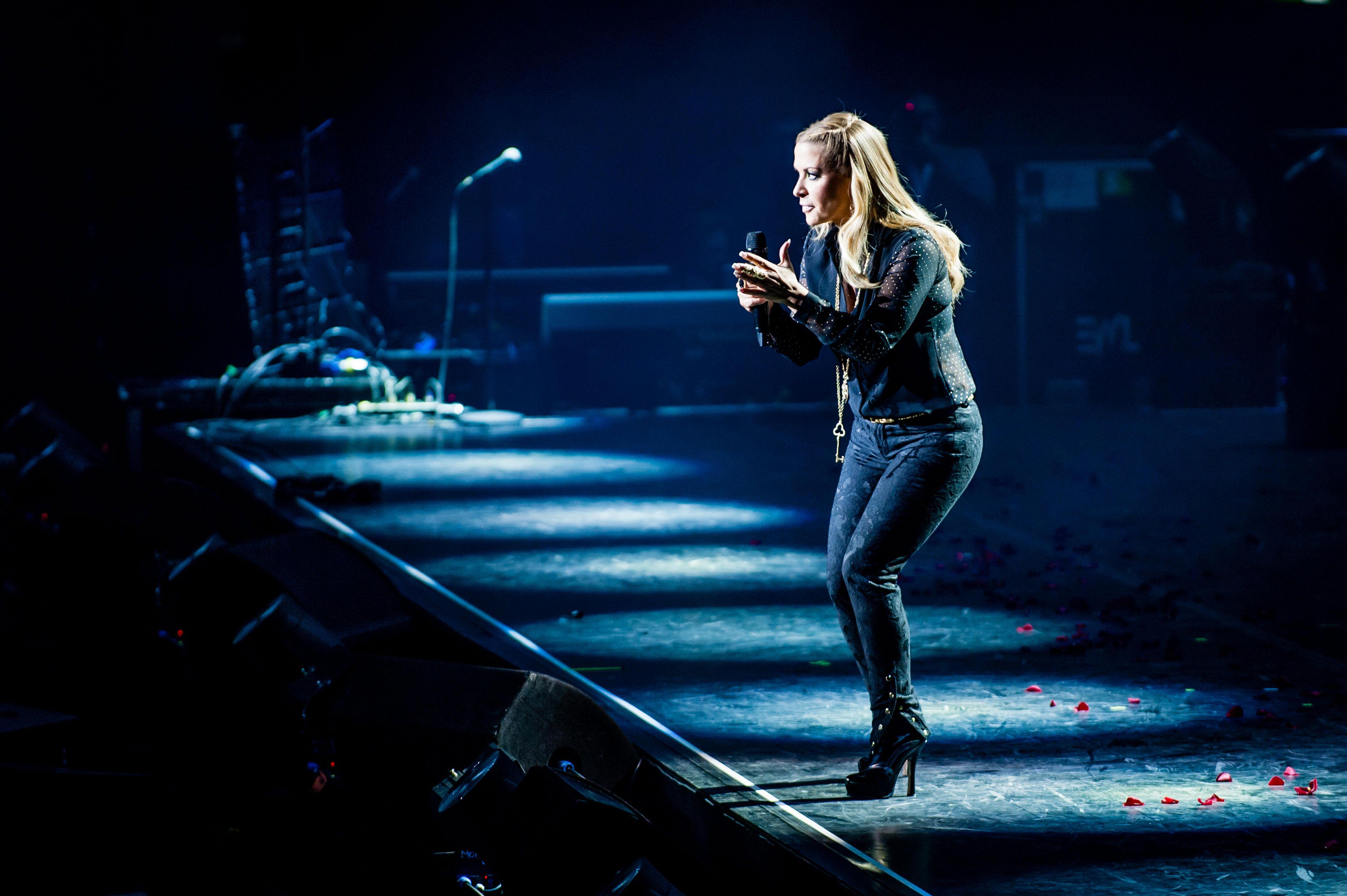 Anastacia are, din nou, cancer mamar!