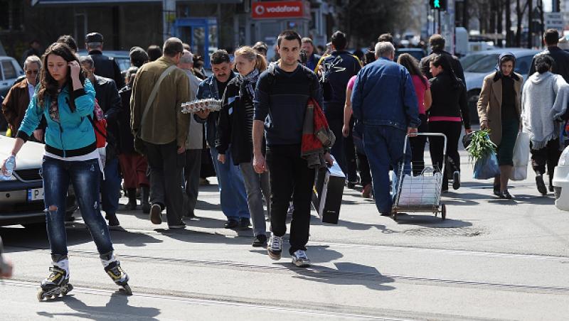 Salariu minim pe economie a crescut cu 50 de lei, din ianuarie 2013. Urmeaza o majorare similara de la inceputul lunii iulie