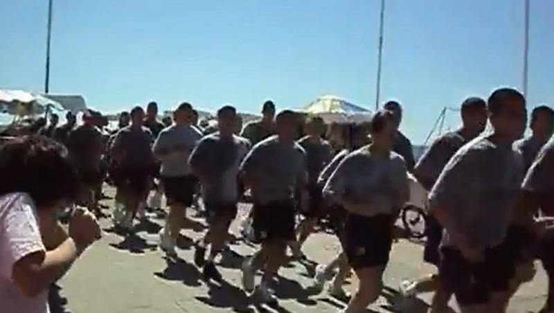 Cum se antreneaza soldatii chilieni: 