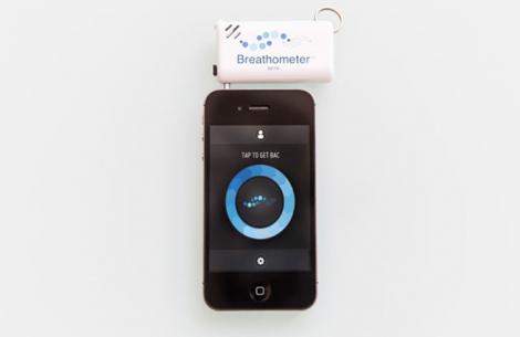 Breathometer, un accesoriu pentru smartphone care-ti spune cat ai baut