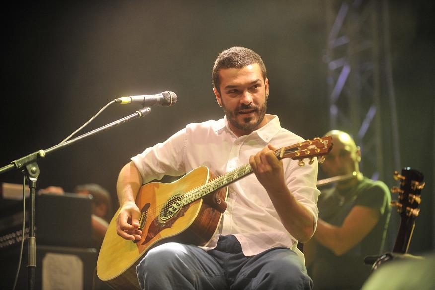 Vita de Vie pregateste un nou album, "Acustic". Pian, chitara rece, violoncel!