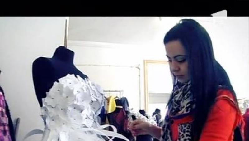 Observator Special | Doua tinere din Iasi au creat rochii de mireasa din hartie si plastic