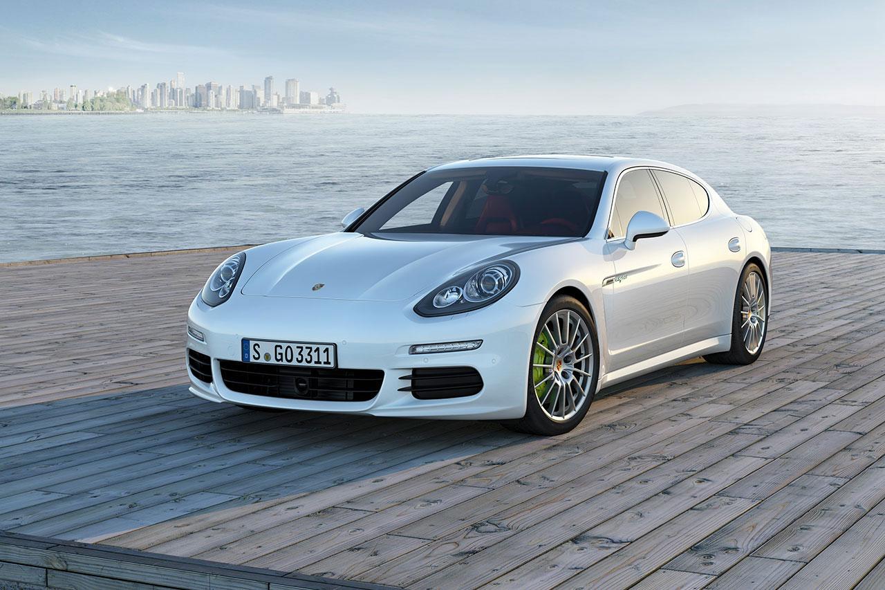 Porsche Panamera primeste primul facelift