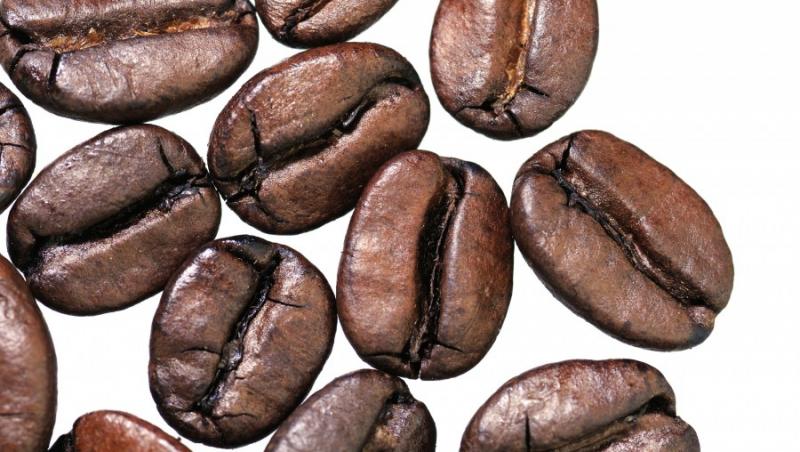 Romanii platesc dublu pentru cafea in comparatie cu restul europenilor
