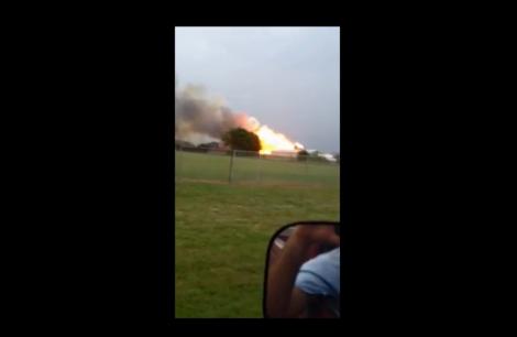 Momentul exploziei din Texas, filmat de un sofer! (VIDEO)