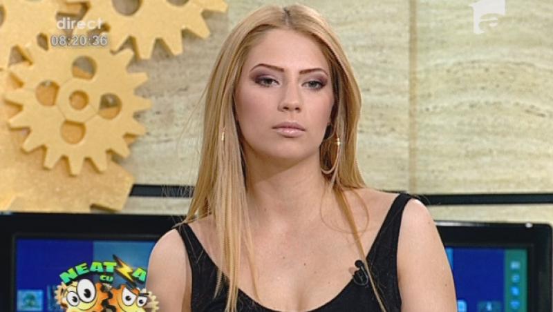 Alexa Stoica, 22 de ani, blonda: Merita sa fie noua 