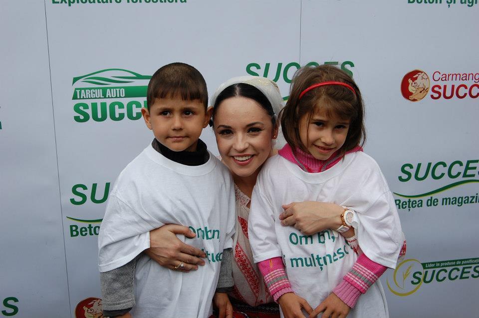 Andreea Marin sare in ajutorul copiilor nevoiasi, in pragul Sarbatorilor Pascale. Afla povestile lor!