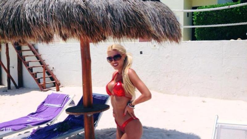 UPDATE: Loredana Chivu, DEMENTIALA in costum de baie (FOTO)