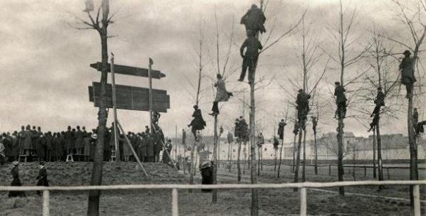 FOTO ISTORIE (1913)! Era o perioada cand oamenii apreciau cu adevarat fotbalul