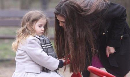 Monica Gabor isi rasfata fiica, in cele cateva zile petrecute impreuna in Romania