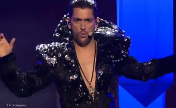 Cezar Ouatu s-a calificat in marea finala Eurovision!