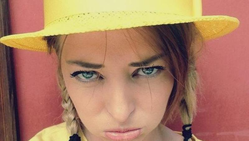 O noua vacanta... Delia Matache, in Tara Soarelui Rasare!