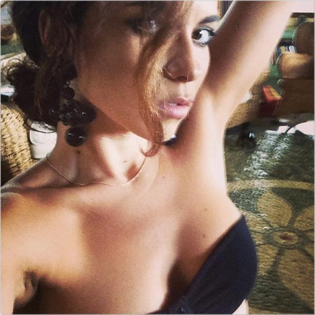 Inna a lansat videoclipul celei mai noi piese. Asculta "Dame tu amor"! 