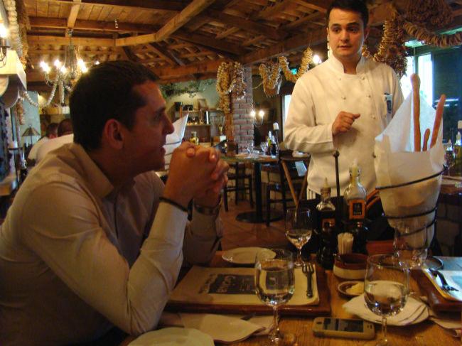 Unde iau pranzul managerii: 20 de restaurante preferate de sefii marilor companii