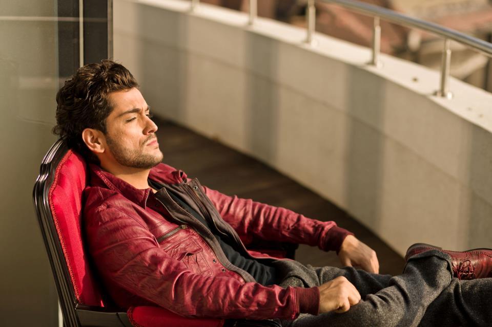 Cezar Ouatu, reprezentantul Romaniei la Eurovision 2013, facut praf de presa britanica!