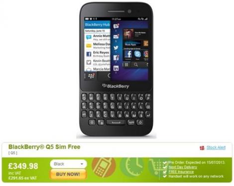 BlackBerry Q5 iese la lumina si e gata de precomanda