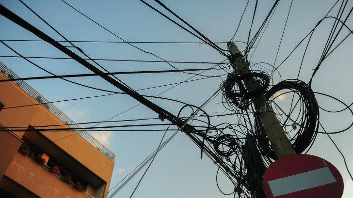 Enel intrerupe alimentarea cu energie electrica pe mai multe strazi din Ilfov