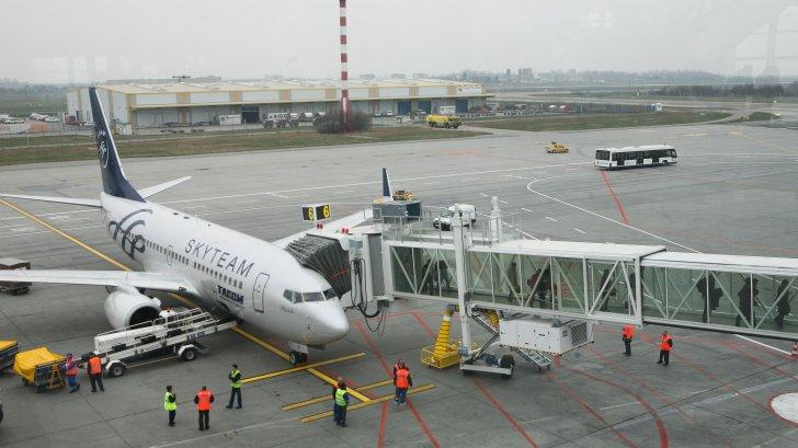 Intarzieri de pana la 90 de minute pe aeroportul Otopeni