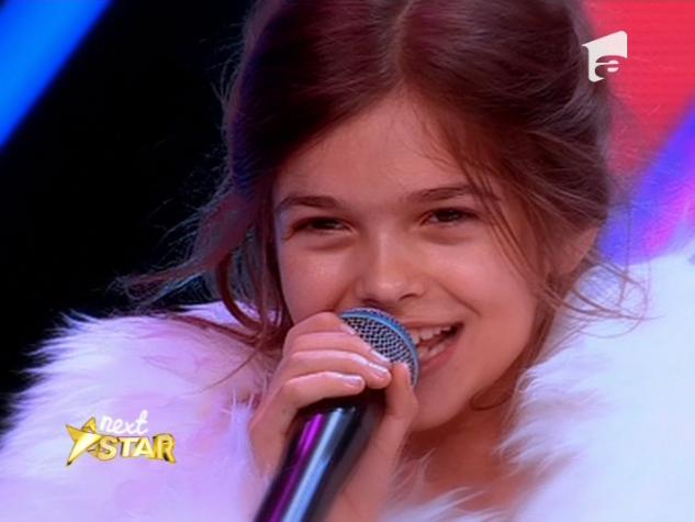 SUPERB: Anastasia Ivanov (voce) si Connect-R (pian) au cantat "Vedeta mea"!