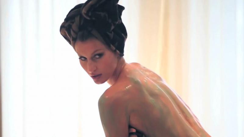 Gisele Bundchen, o frumusete naturala, a socat in ultimul pictorial Vogue!
