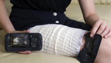 Unei tinere i-a explodat smartphone-ul in buzunar