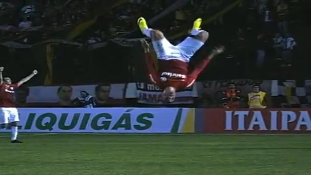 VIDEO: Momentul in care preferi sa nu dai gol! Pentru ca te vei accidenta cand il vei sarbatori
