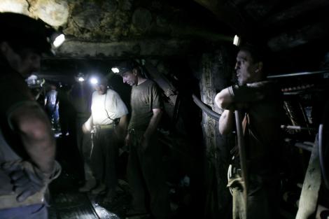 Minerii din Valea Jiului au renuntat la protest si au iesit la suprafata
