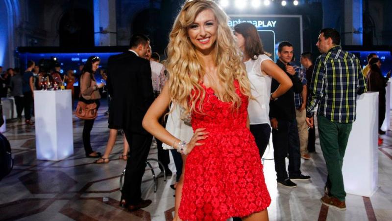 Andreea Balan, aparitie sexy la lansarea platformei AntenaPlay