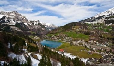 De ce ne pleaca doctorii: zece tari in care medicina este digitala