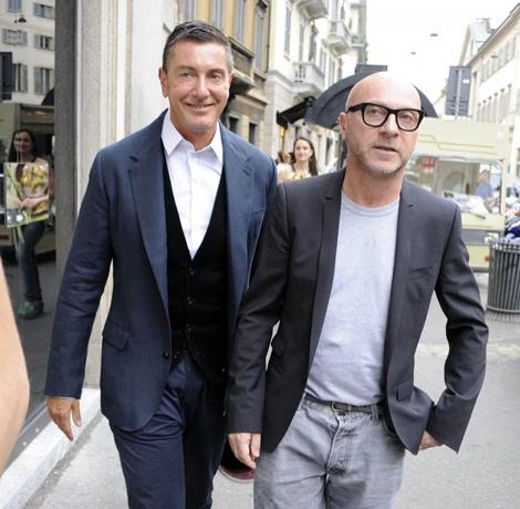 Dolce&Gabanna si-au inchis pentru trei zile magazinele din Milano, in semn de PROTEST