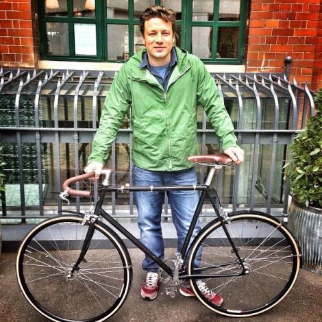 Jamie Oliver, cel mai mare fan al Printului de Cambridge: A facut un preparat special in onoarea lui!
