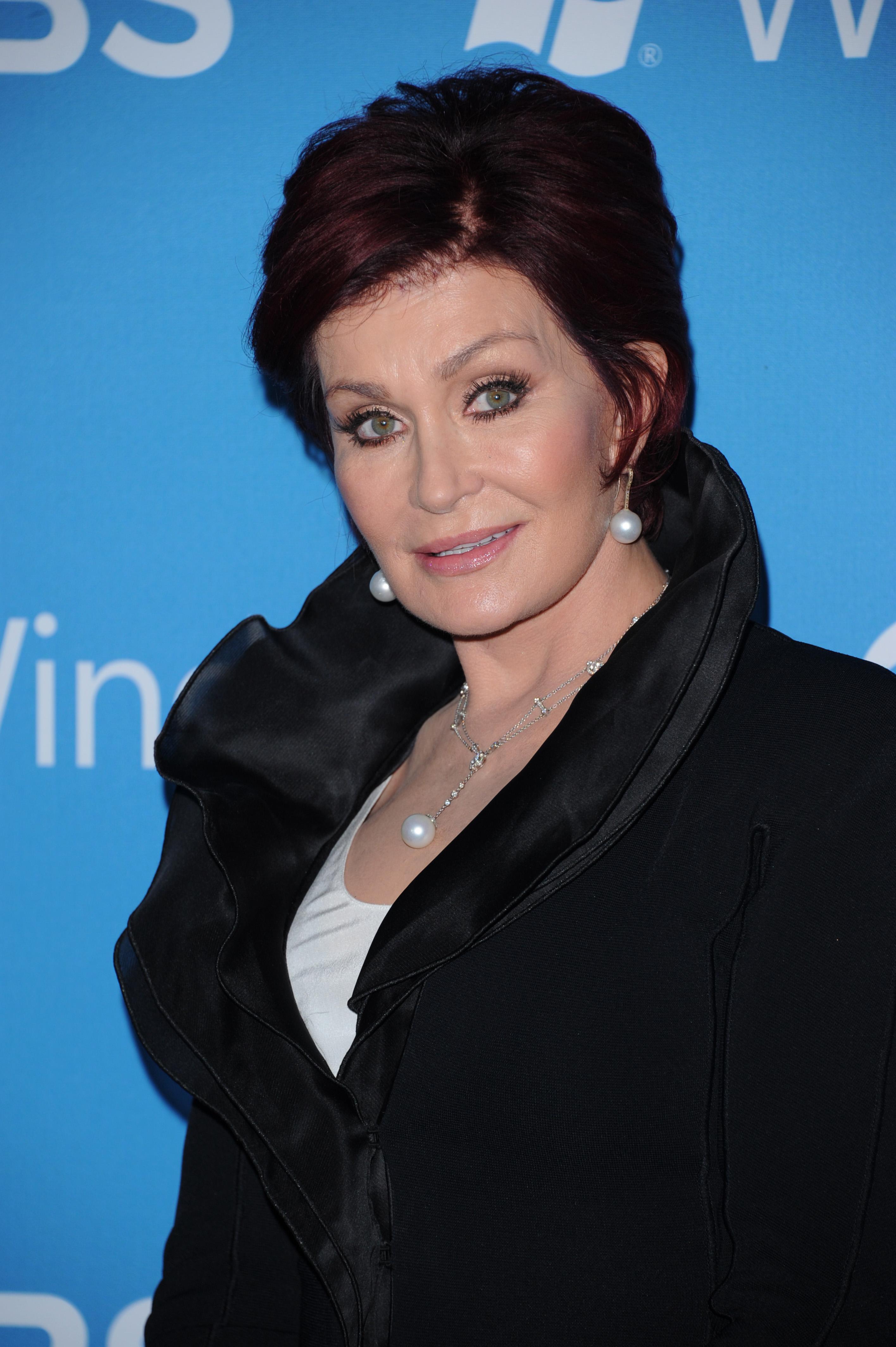 Sharon Osbourne: "Kanye West ma plictiseste. Mai bine ar vinde masini, decat sa faca muzica"