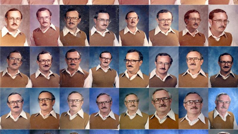 Haina nu-l face pe om! Un profesor din Texas poarta de 40 de ani aceeasi vestimentatie, in pozele din albumul scolii