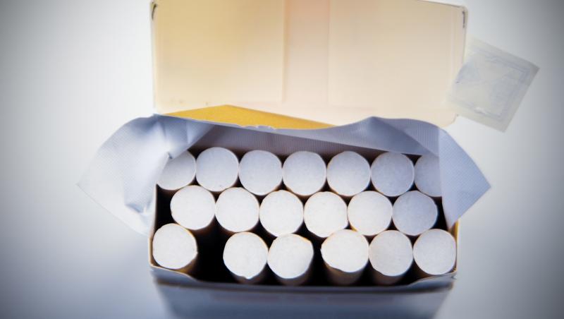 Metoda inedita de a renunta la tigari: casca anti-fumat!