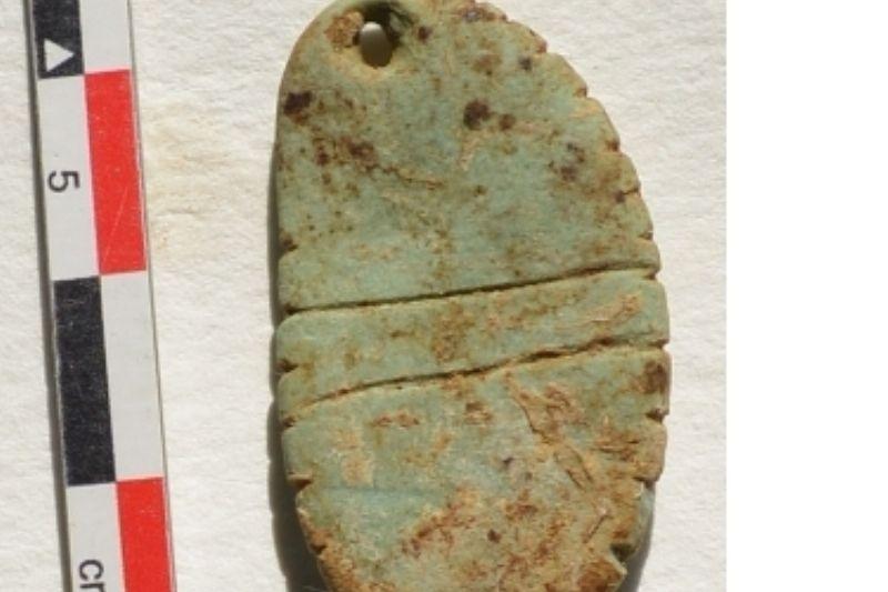  Descoperire impresionanta in Romania! Au gasit un pandantiv vechi de 20.000 de ani!!!