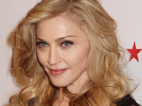 Madonna, din nou in postura de regizor